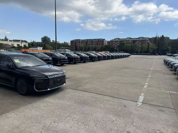 闵行区首个小微型客车租赁备案正式落地，双渠道办理便企惠民